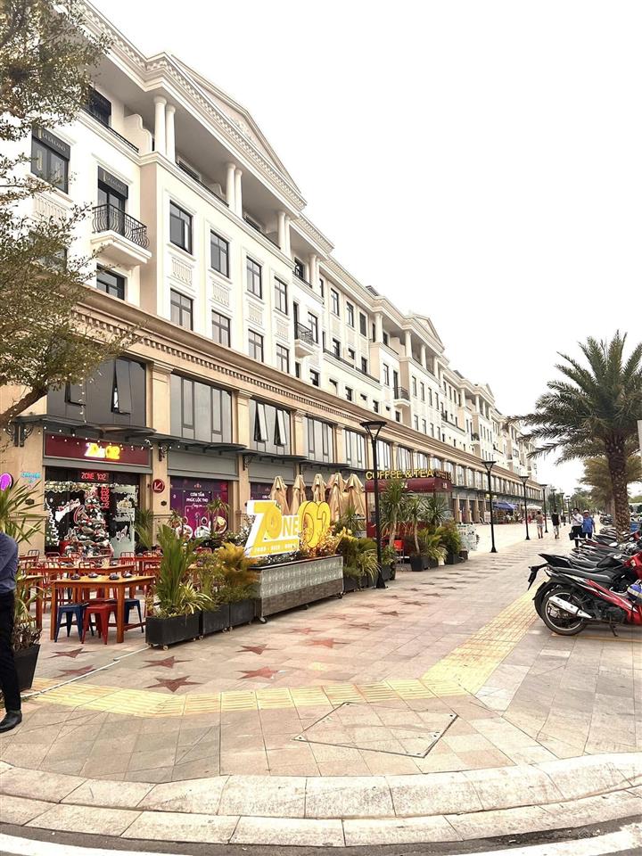 Gấp 152m2 giá 28,7 tỷ có sổ, mặt tiền nxlp khu nhà phố vinhomes grand park, xây 5 tầng