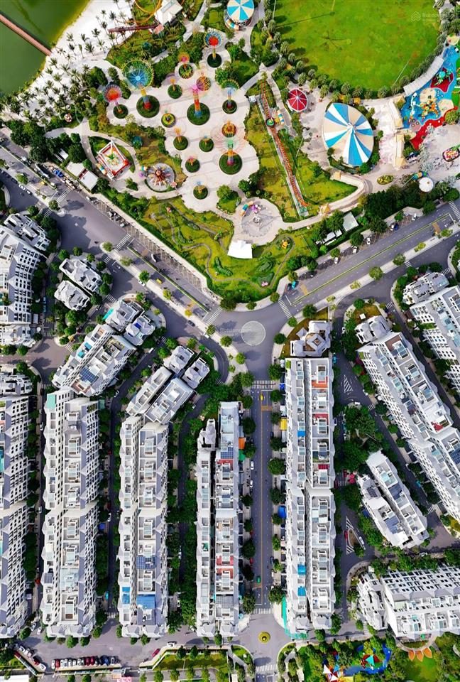 84m2 mt d2a nhà full nội thất, đã có sổ. giá rẻ khu manhattan có thể cho thuê ngay