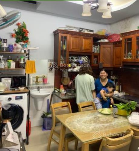 Bán nhà mặt tiền kinh doanh nguyễn trọng tuyển phú nhuận ngang 4m  4 tầng mới đẹp 6pn