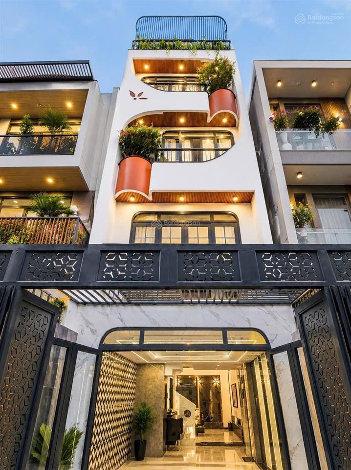 Siều phẩm 5 tầng  hxh ngủ trong nhà  (4x15) quang trung gv  chỉ 7tỷ hơn