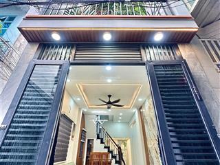 Nguyễn tư giản  30m²  3 tầng  3pn  full nội thất  chỉ 3.** tỷ