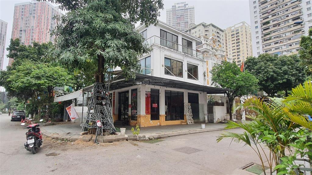 Cho thuê biệt thự văn khê lô góc mt 25m kd đỉnh