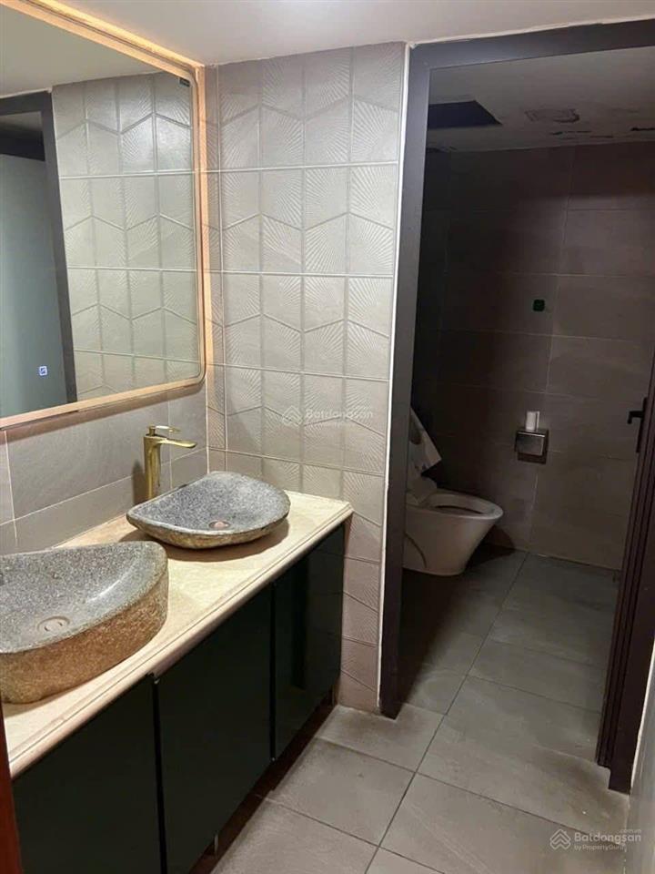 Cho thuê biệt thự 150m2 phù hợp làm văn phòng, quán cà phê, showroom