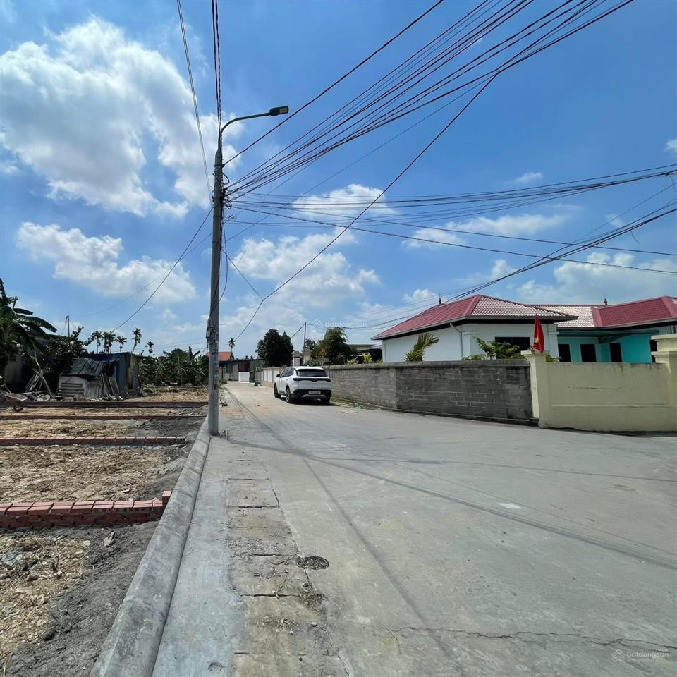 Duy nhất 1 lô cạnh khu đấu giá phù ninh , giá 1, 250 tỷ