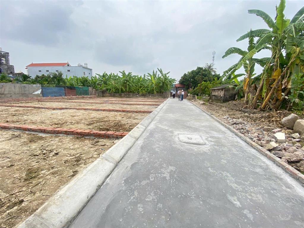 Có lô đất hợp thành chính chủ tôi cần bán, tiện ích ngập tràn, ở hay đầu tư đều hợp lý chỉ 435tr.