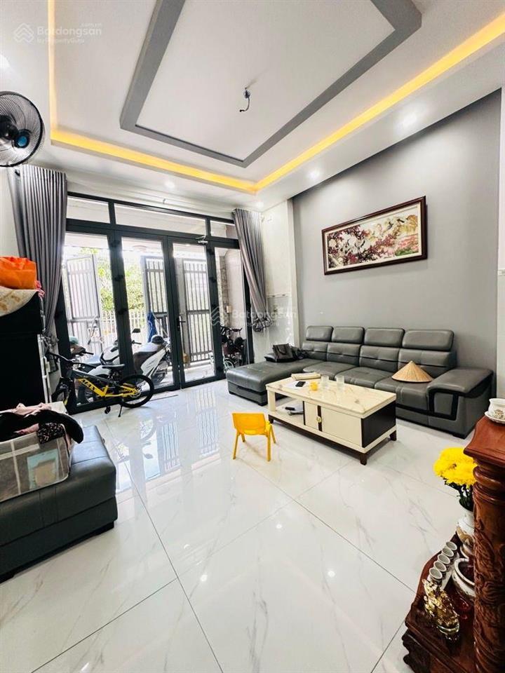 Bán nhà 4 tầng đường thạnh lộc 29, phường thạnh lộc, q12,dt 67m(4,4x15). hẻm 6m, giá chỉ 7,5tỷ