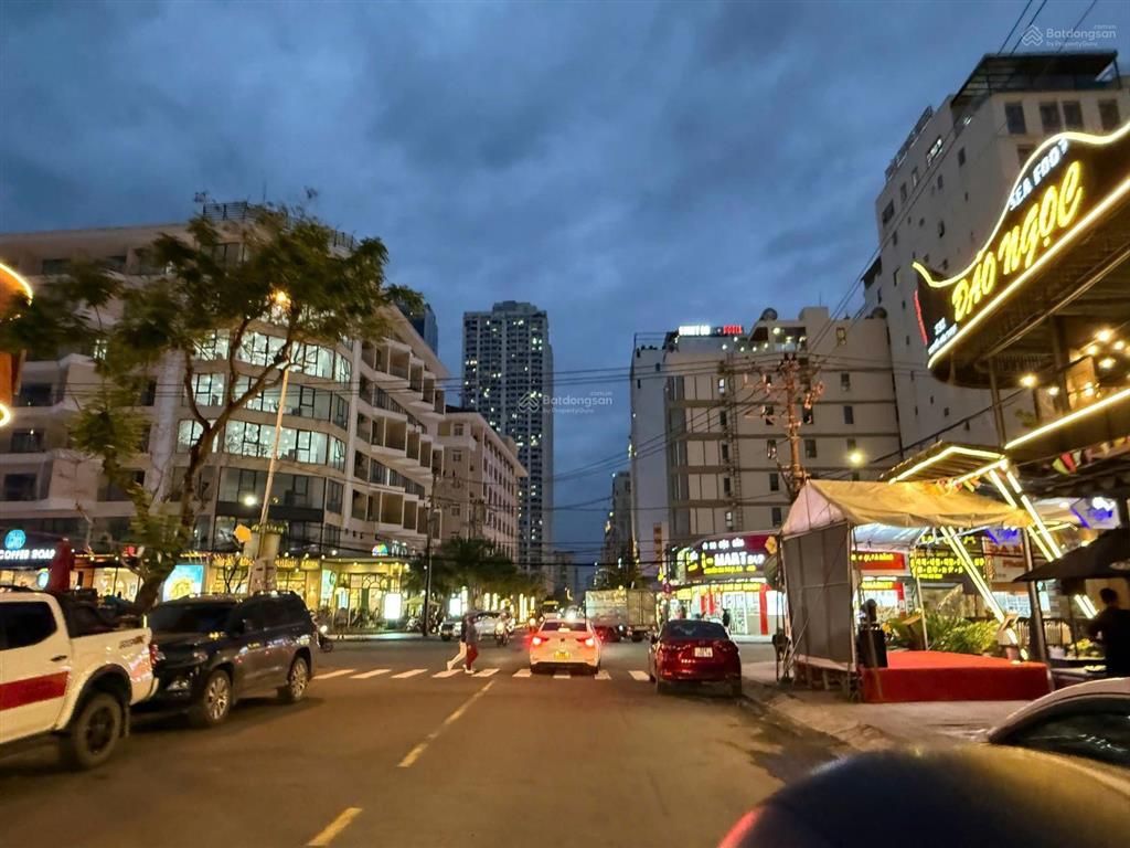 Bán nhà dòng tiền mặt tiền nguyễn văn thoại,siêu hiếm ,vị trí đắt địa