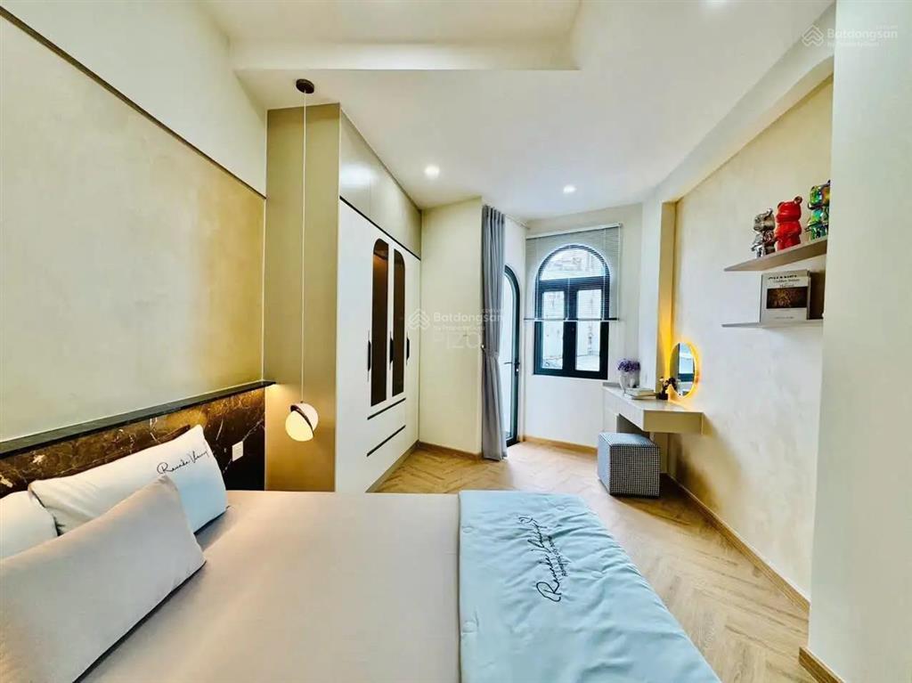 Hot! nhà còn đang bán đường điện biên phủ, quận bình thạnh, với diện tích 30,5m2, kết cấu 4 tầng