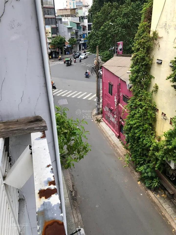 Nhà mặt tiền có 45,45m2 nguyễn phi khanh. dt 3m x 15.5 m. giá bán chỉ còn 18 tỷ