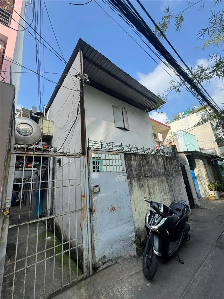 Siêu hot! khu vip nhộn nhịp phan xích long p2 pn. dt 5.8x17, 2 tầng, 20tr/th, giá chỉ 12,8tỷ, tl