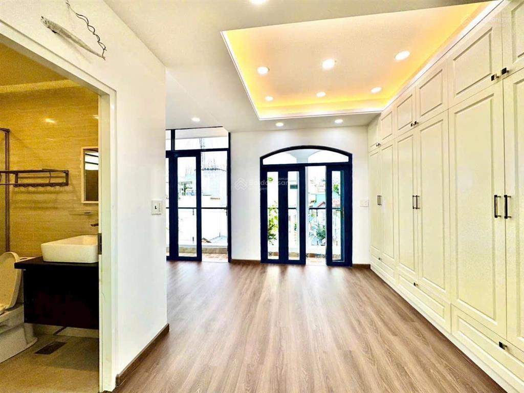 Mặt tiền siêu đẹp! khu sang trọng gần nguyễn văn trỗi p11 pn. dt 6mx12m, hầm 4t. giá chỉ 16,9 tỷ tl