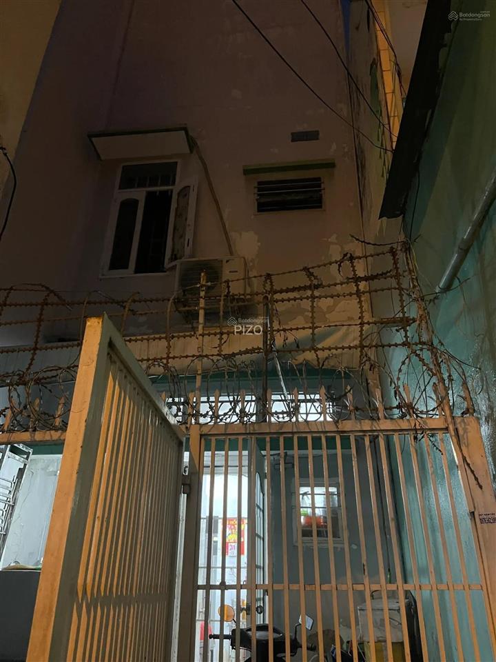 Cần bán nhanh, giảm mạnh. hxh khu lê văn duyệt p1 bt. diện tích 4m x 17m. 3 tầng. giá còn 8,9 tỷ