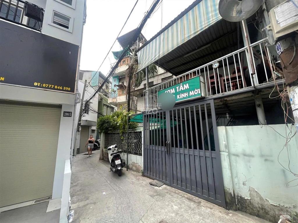 Cách mặt tiền vài bước ra phố ẩm thực phan xích long phú nhuận. ngang lớn 9m x 17m 2t. giá 30 tỷ