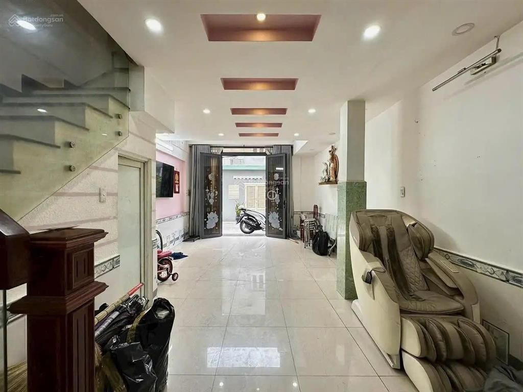 Chỉ 13,3 tỷ  sở hữu nhà đẹp  khu vip  nguyễn trọng tuyển  pn. dt 4x13m 4 tầng