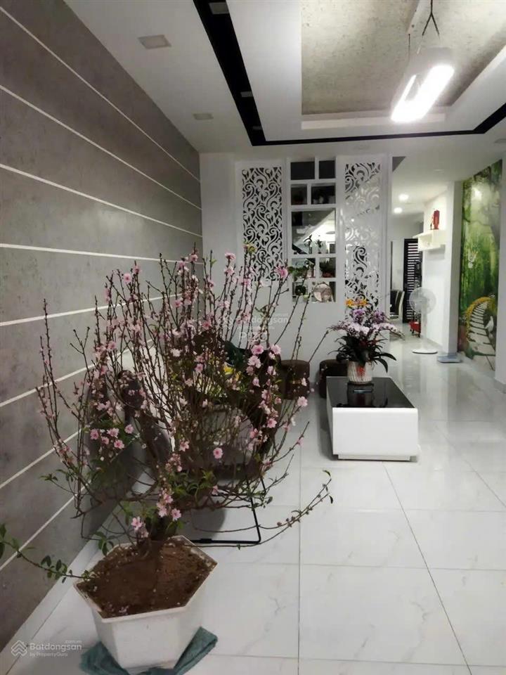 Hxh nguyễn trọng tuyển, phường 15, phú nhuận dt 4 x 21  4 tầng, 80m2, 6pn. giá 17.5 tỷ