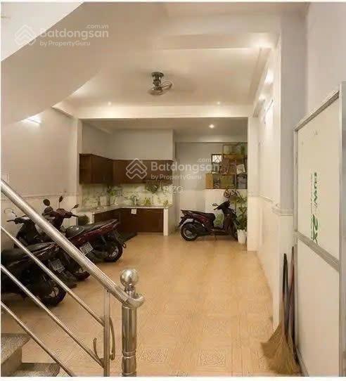 Vị trí đẹp! trần văn đang  trung tâm quận 3. dt 5 x 22m, vuông vức 107m2, 4t, 7pn. giá 14,2 tỷ