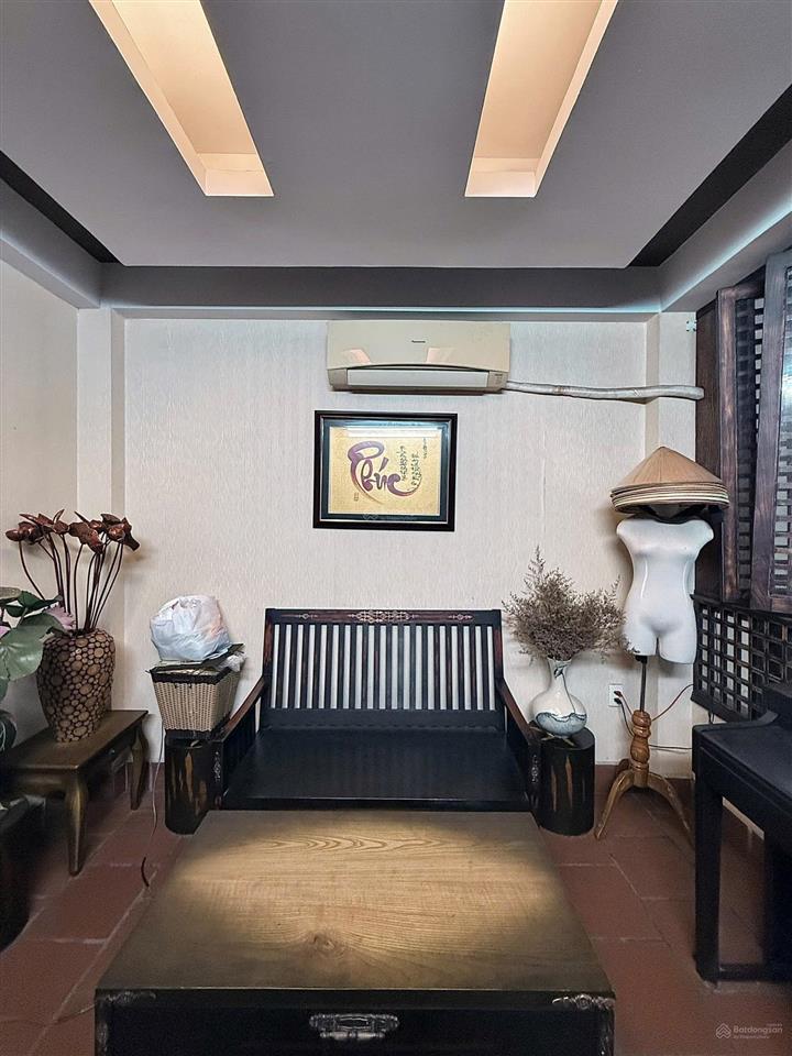 Căn nhà đầy gió! ngay gần mặt tiền nguyễn thị minh khai q3. dt 4x14m  4t 4pn. giá 13,4 tỷ bl