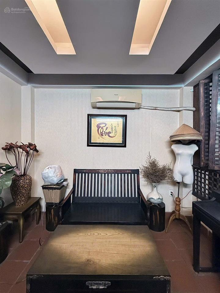 Căn nhà đầy gió! ngay gần mặt tiền nguyễn thị minh khai q3. dt 4x14m  4t 4pn. giá 13,4 tỷ bl