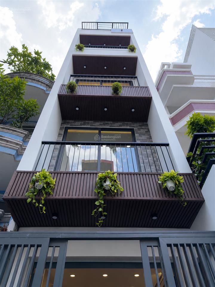 Hot vị trí ! nhà mới  2 mặt tiền cô giang p1 pn. ngay phan đình phùng. dt 46m2 4tst. giá 13,8 tỷ.