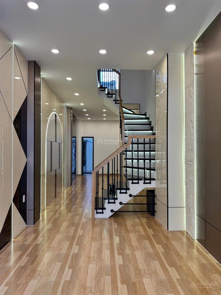 Hot vị trí ! nhà mới  2 mặt tiền cô giang p1 pn. ngay phan đình phùng. dt 46m2 4tst. giá 13,8 tỷ.