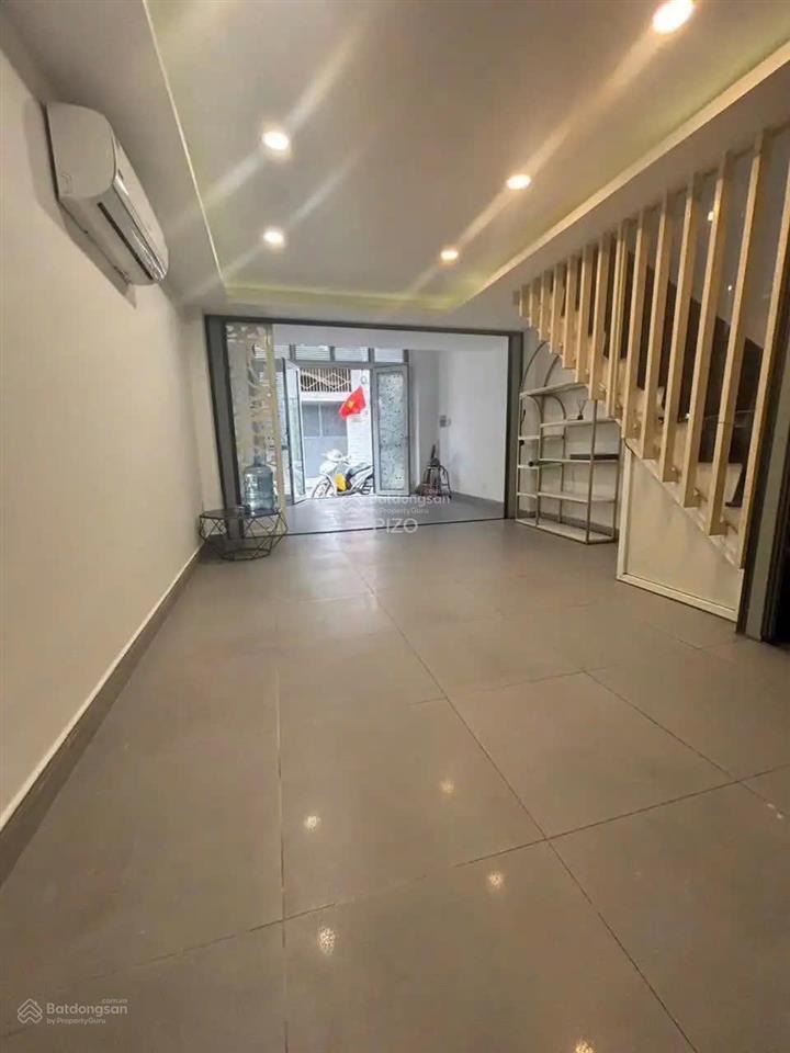Hàng hiếm ! hxh  ngay gần mặt tiền huỳnh văn bánh, p11, pn. dt 4 x 10m 5 tầng giá chỉ 12,5 tỷ