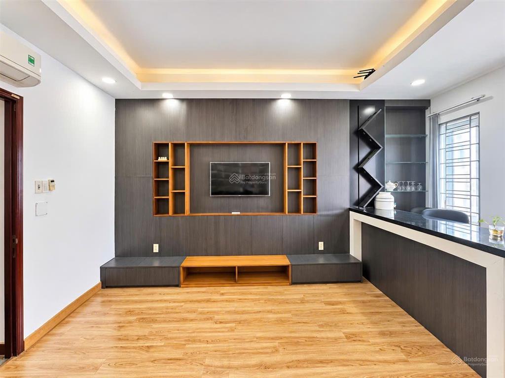 Hxh lê văn sỹ, p.13, quận 3 gần mặt tiền trường sa, hầm + 6 tầng + sân thượng, 80m2. chỉ 23 tỷ