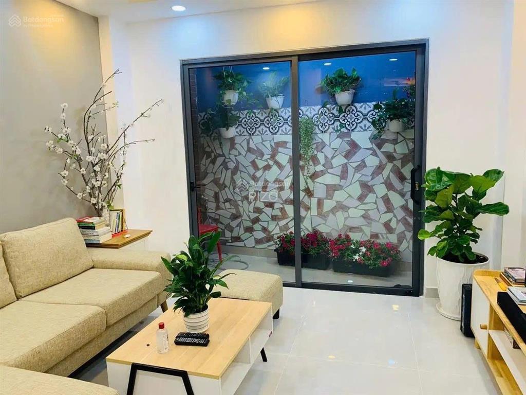Hxh  trần quang khải, p tân định, quận 1 43m 3 tầng + lửng + sân thượng chỉ 12 tỷ tl