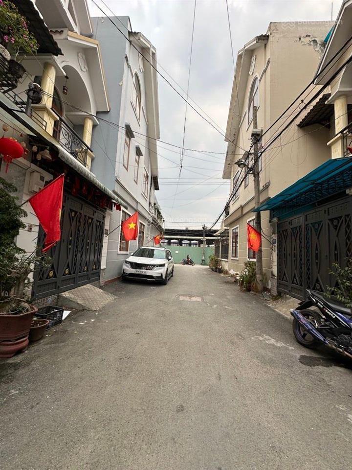 Nhà tx24  hẻm trải nhựa rộng 6m  dt 4 x 13  3 tầng, 4pn  giá nhỉnh 5,6 tỷ bớt nhẹ .