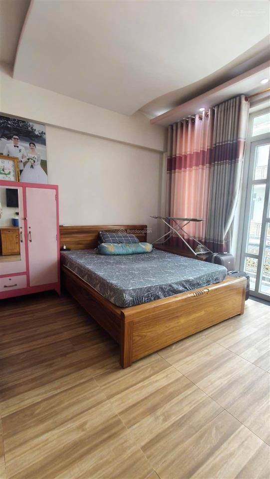 Bán nhà ngay mặt tiền hà huy giáp, quận 12, dt 69m2, 4 tầng, giá 5.7 tỷ