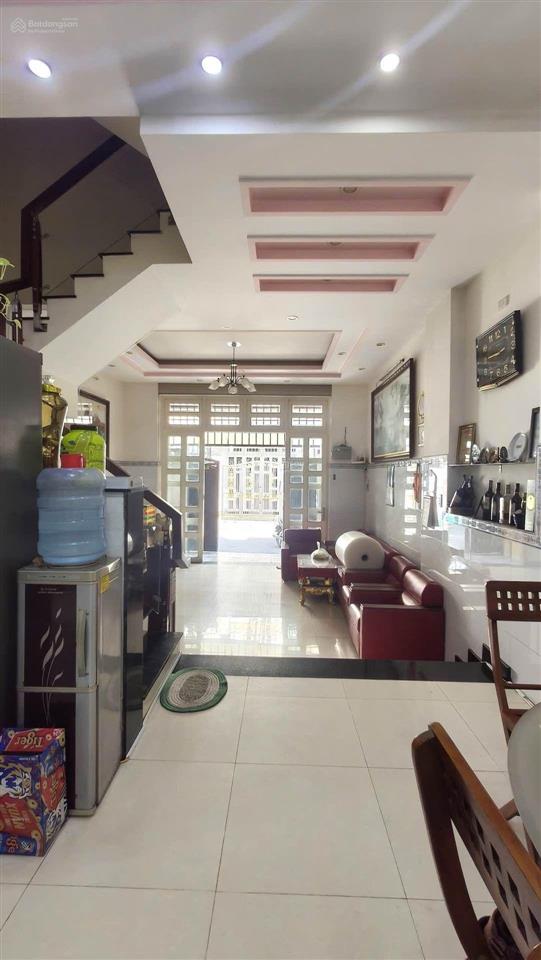 Bán nhà ngay mặt tiền hà huy giáp, quận 12, dt 69m2, 4 tầng, giá 5.7 tỷ