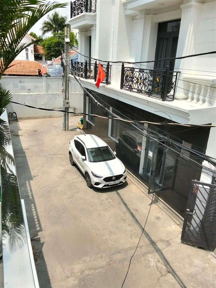 Nhà bán hxh tô ngọc vân, quận 12, dt 4 x 18m, 3 tầng, nhỉnh 6tỷ