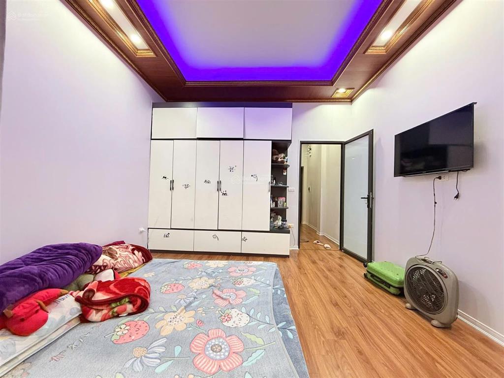 Bán nhà phân lô đại kim  hoàng mai  vỉa hè  ô tô tránh. dt 79m2 x 5 tầng. giá 25.3 tỷ