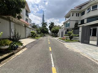 Cần bán gấp biệt thự compound trần não p. an khánh quận 2. dt 10x28m 3 tầng giá chỉ 42 tỷ