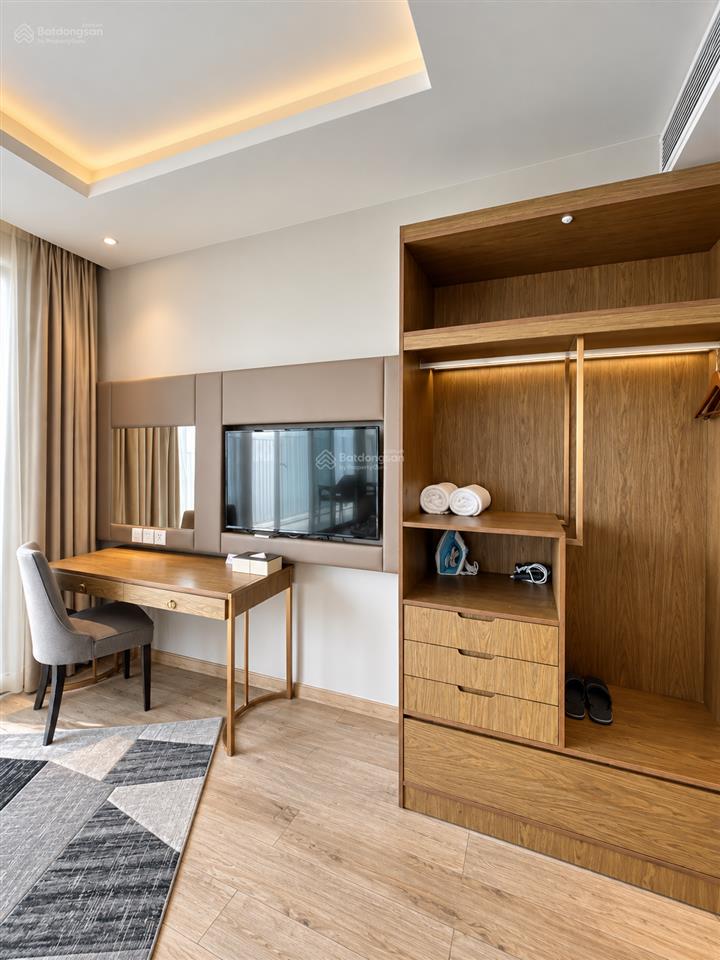 Bán gấp căn hộ panorama nha trang 55m², view rẻ quạt ôm trọn vịnh biển, giảm 400 triệu còn 3,5 tỷ