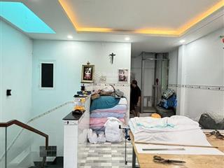 Hiếm nhà 3tầng btct nở hậu có thang máy  84m2  8.5tỷ.