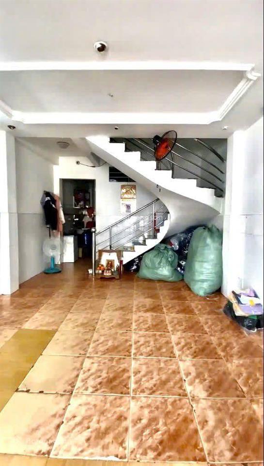 Siêu hiếm hồng lạc mặt tiền đường kinh doanh đỉnh  xe hơi ngủ trong nhà  7.8tỷ.