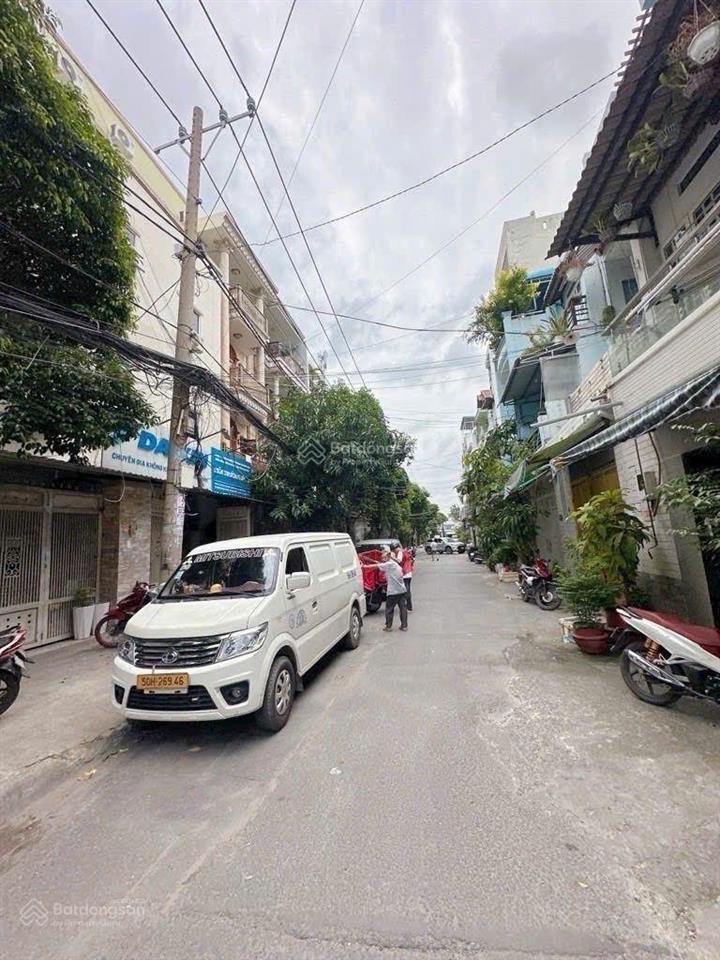 6tỷ 8 45m2 hxh ni sư huỳnh liên thông âu cơ  5tầng  mới ken có cửa hậu đôi diện công viên