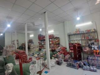 Ngang khủng 5.4m  tt bảy hiền  ngay chợ tân bình  bv thống nhất. 80m2  8tỷ 6.