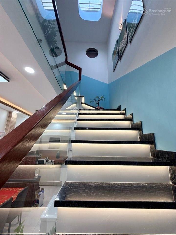 Tân bình giáp bắc hải  hẻm ôtô thông  nhỉnh 6 t.ỷ