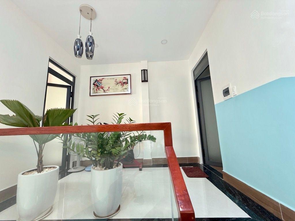 Tân bình giáp bắc hải  hẻm ôtô thông  nhỉnh 6 t.ỷ