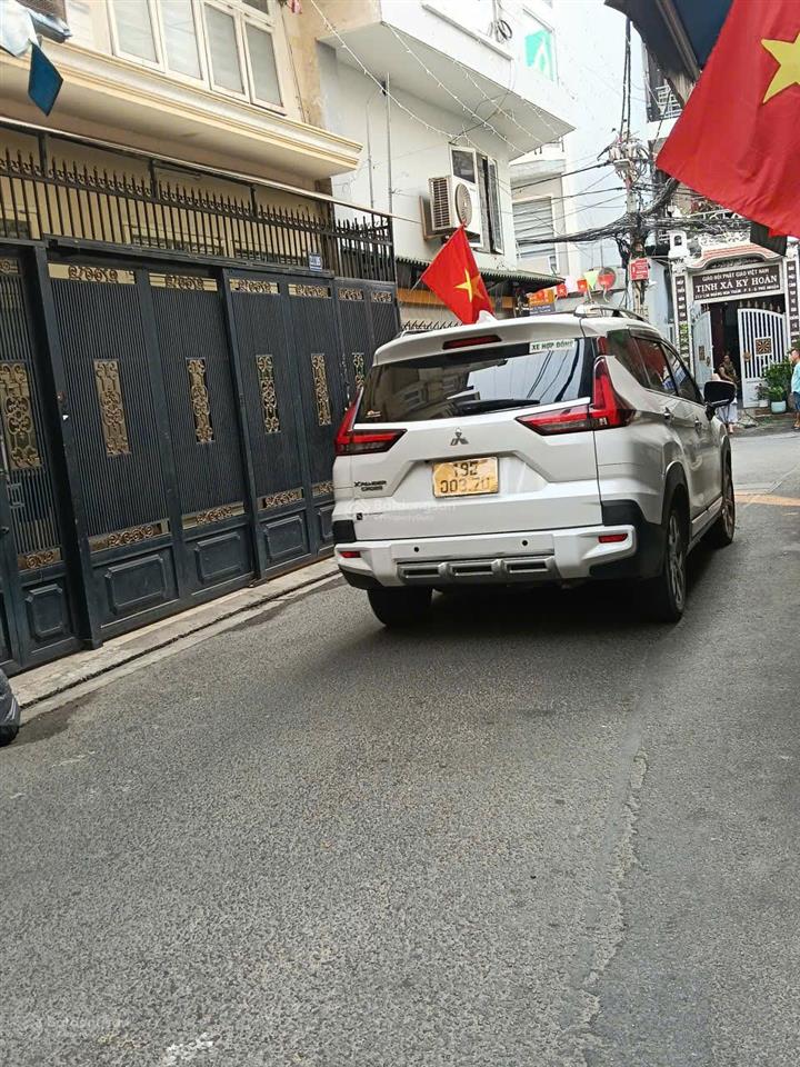 Mình bán nhà đẹp, rẻ, đường ô.tô lê văn sỹ, q.3 , chỉ 9.9 tỷ alo nhân 0877 737 ***