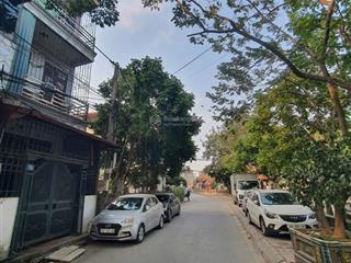 Chỉ hơn 130tr/m2 đất oto tránh trước nhà vỉa hè sổ a4 phố thạch bàn 120m2 mt8m.không lỗi,ngõ thông