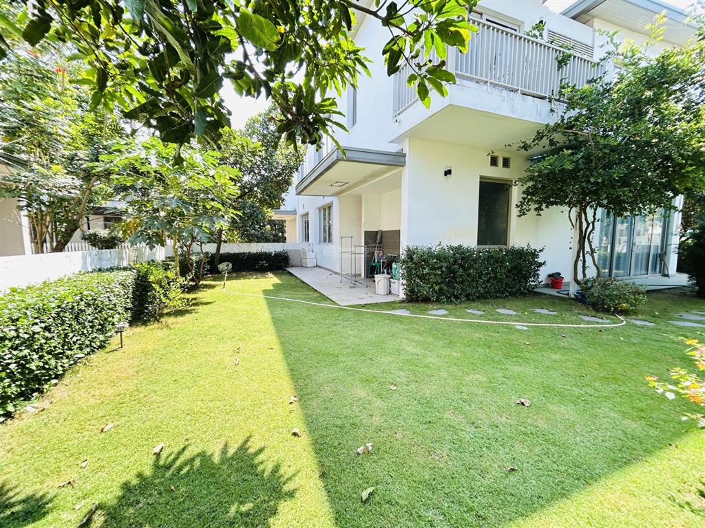 Cho thuê biệt thự sân vườn căn góc 4pn, 3wc, 322m2 tại khu đô thị swanbay, đảo đại phước, đồng nai
