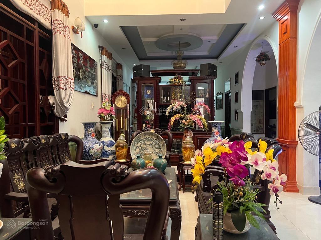 Lê văn lương nhà bè, biệt thự sân vườn 526m2, full nội thất siêu cao cấp, giá 24,5 tỷ