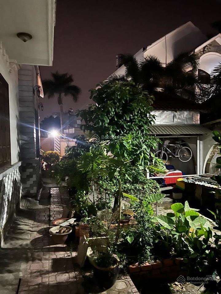 Lê văn lương nhà bè, biệt thự sân vườn 526m2, full nội thất siêu cao cấp, giá 24,5 tỷ