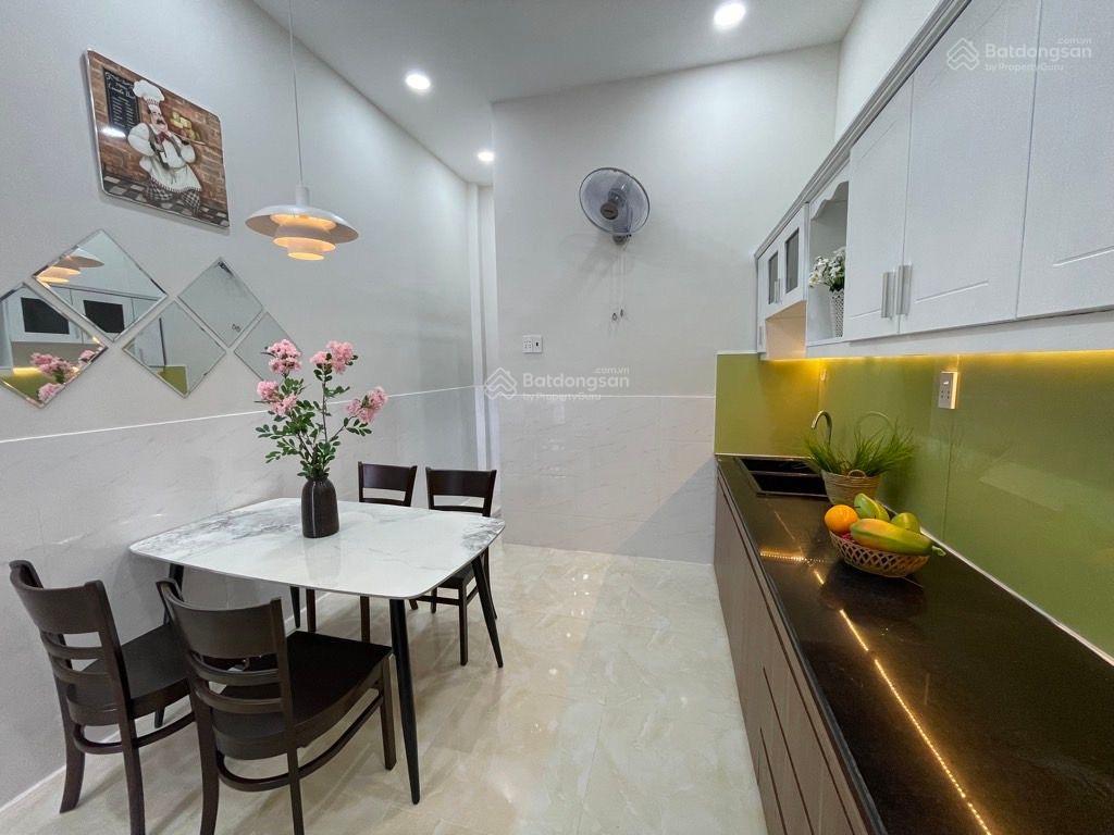 Bán np mễ cốc, 8.7 tỷ, 6pn, 5wc siêu hot tại q8. mặt tiền vừa kinh doanh vừa làm chdv