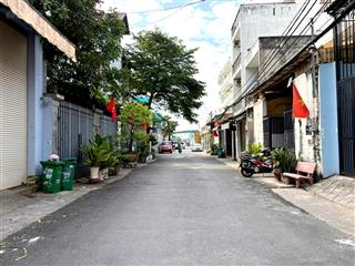 Nhà lê văn quới , 80m2 , gần mặt tiền kinh doanh  3 tầng chỉ 7.5 tỷ