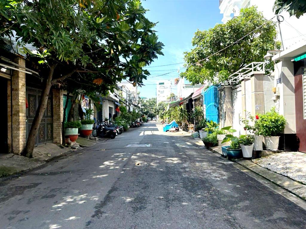 Lô đất gò xoài  4x22  hẻm 8m thông  giá 6,3 tỷ thương lượng. ngay