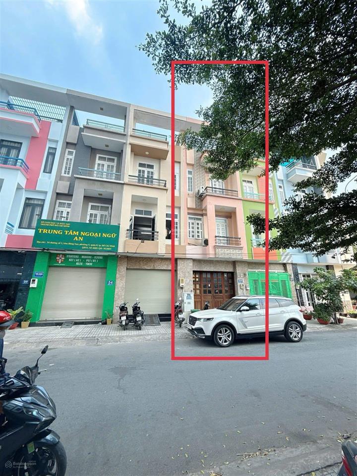 Nhà bán mặt tiền nội bộ khu bông sao nổi bật p5. q8, đường lớn 16m, lề đường rộng 4m thích hợp