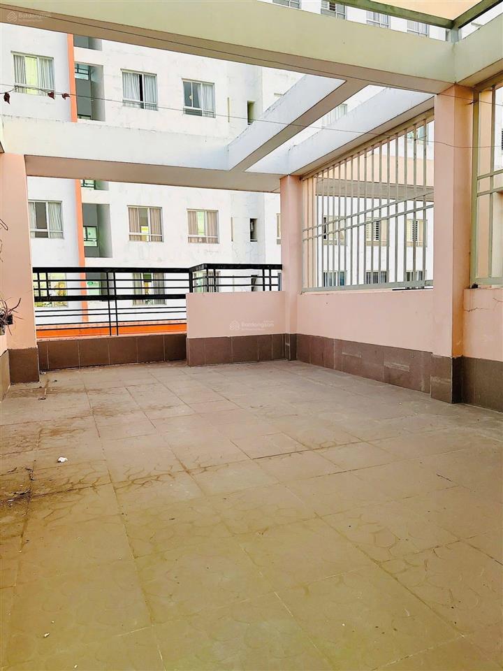 Nhà bán mặt tiền nội bộ khu bông sao nổi bật p5. q8, đường lớn 16m, lề đường rộng 4m thích hợp
